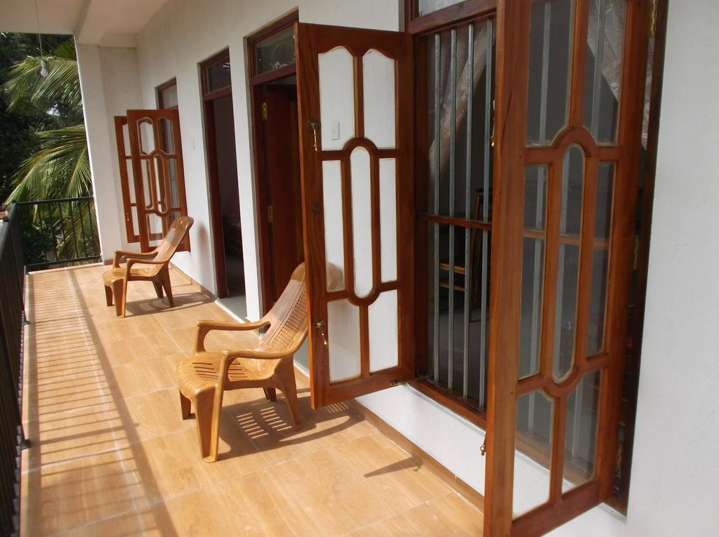 Sumudu Villa Hikkaduwa Exterior foto